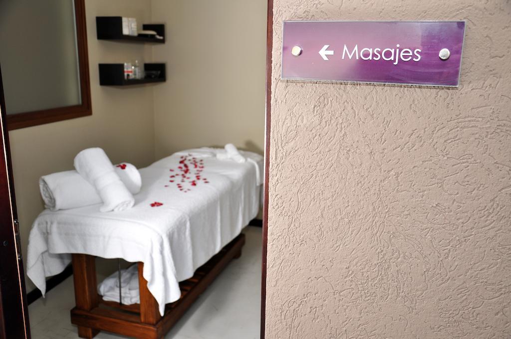 Monasterio Hotel Boutique San Carlos de Bariloche Kültér fotó